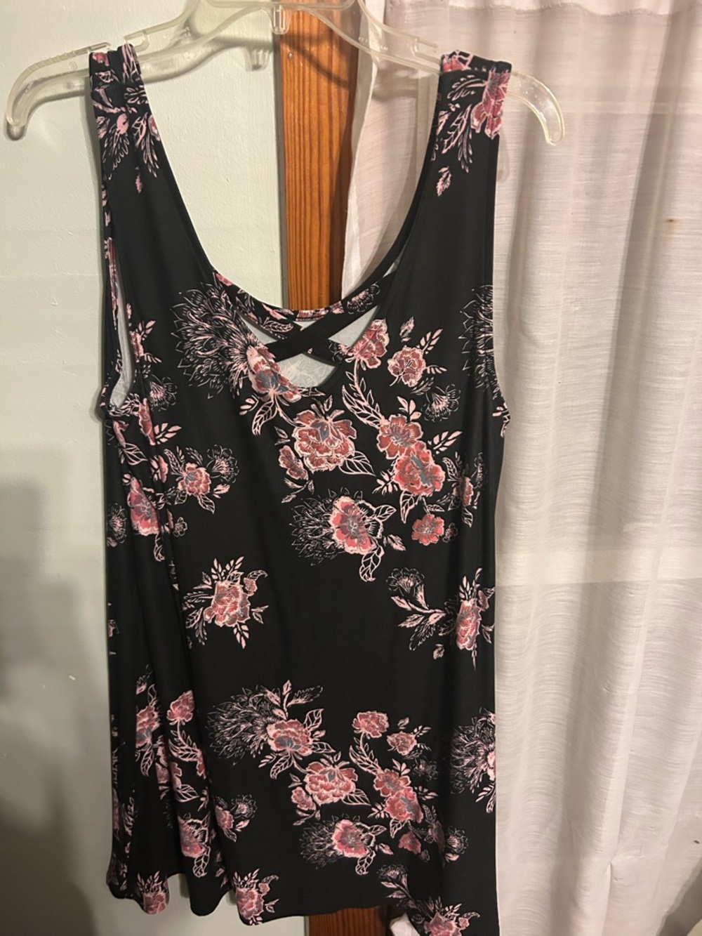 Mudd Black Tank Top with Light Pink Floral Trim - Picture 2 of 3